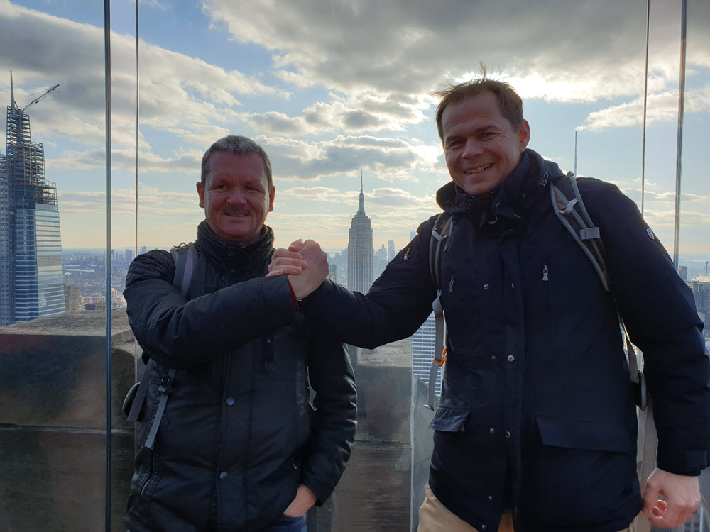 Arne und Ulli vor dem Empire State Building